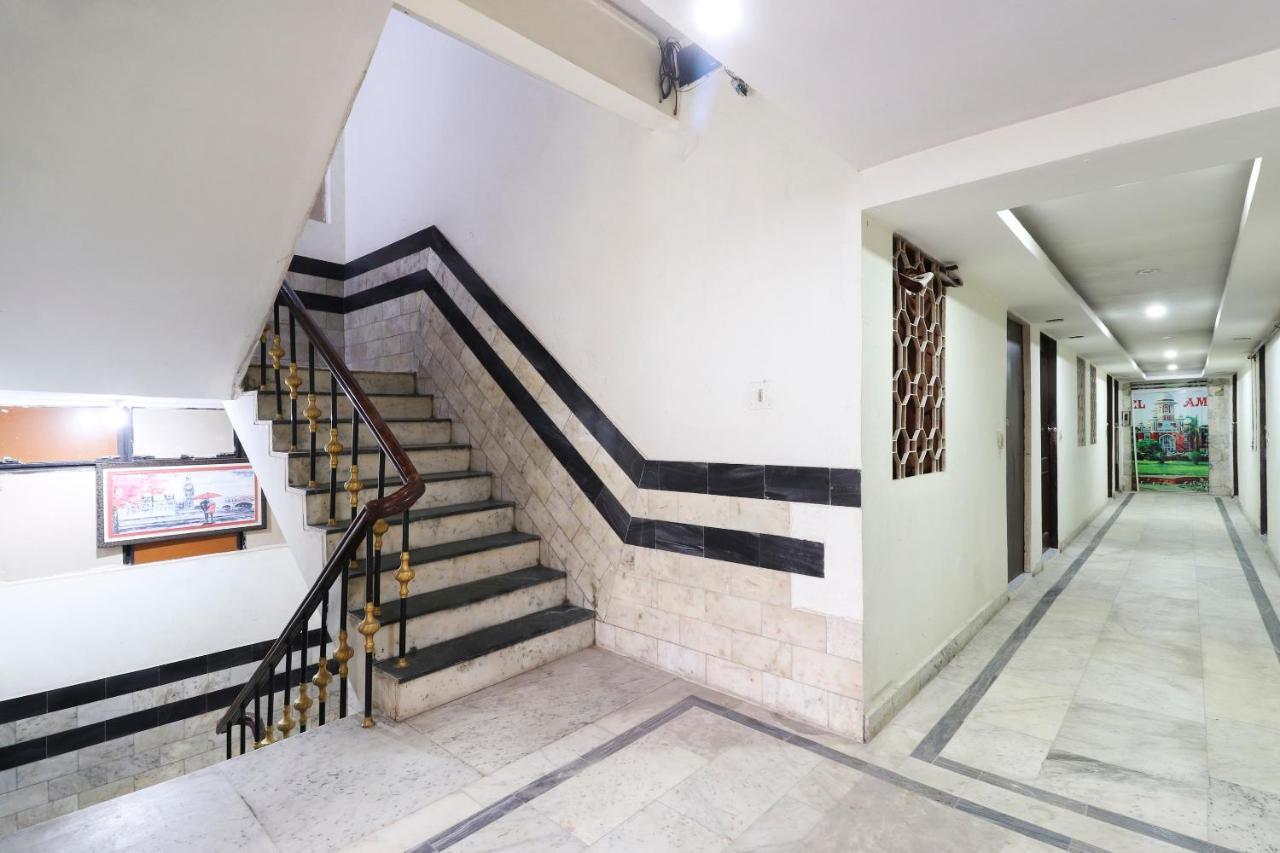OYO 40431 Hotel Amar Prem Lucknow Buitenkant foto
